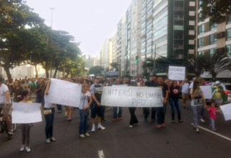 População vai às ruas e cobra segurança em Niterói