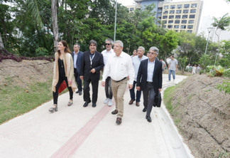 Delegação portuguesa visita Niterói para discutir saneamento e destinação de resíduos sólidos