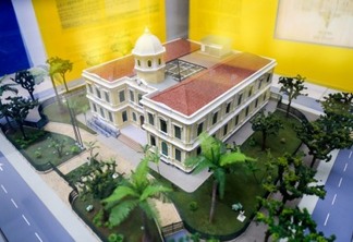 Exposição mostra a história da arrecadação de tributos no país e tem como destaque maquete restaurada do Palácio Arariboia | Foto: Alex Ramos