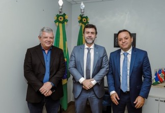 Axel Grael, Marcelo Freixo e Rodrigo Neves.
