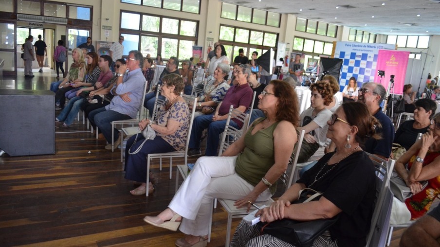 A maior feira literária de Niterói ganha segunda edição