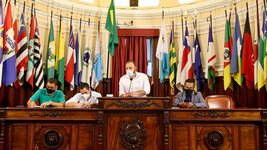 Comissão de Educação fiscaliza a volta às aulas em Niterói