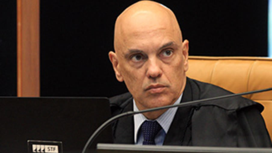 Ministro Alexandre de Moraes determina imediata desobstrução de rodovias