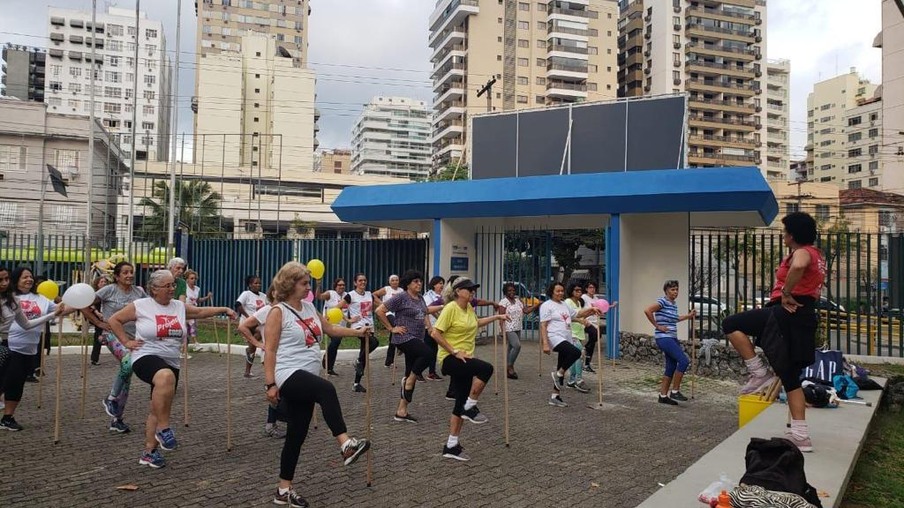 As atividades no Complexo Esportivo Caio Martins serão retomadas a partir do próximo dia 2 de maio com aulas gratuitas de alongamento, zumba, tai chi chuan e yoga (Divulgação)