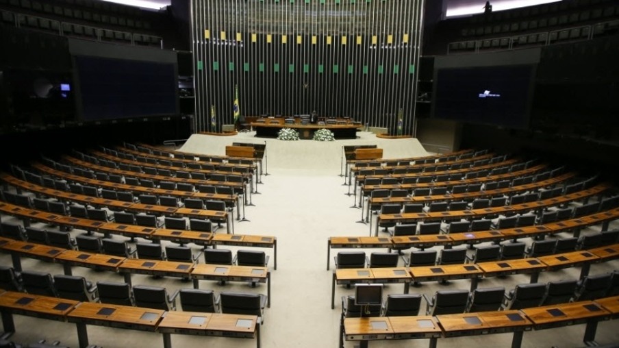 POLÍTICA: Dez deputados já formalizaram candidaturas à presidência da Câmara