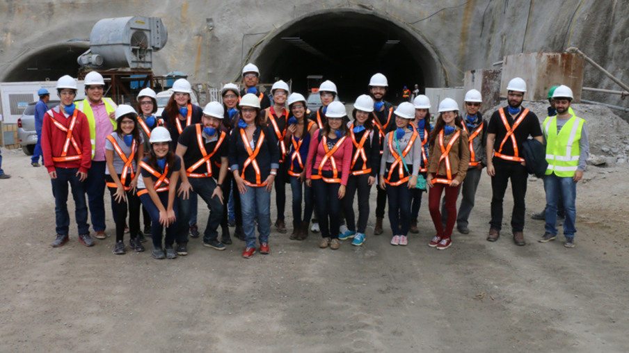 EDUCAÇÃO: Futuros engenheiros visitam túnel da TransOceânica