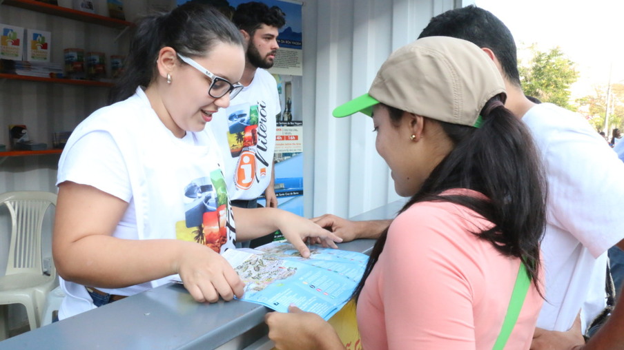 TURISMO: Niterói abre novo Centro de Informações Turísticas na Praça Arariboia