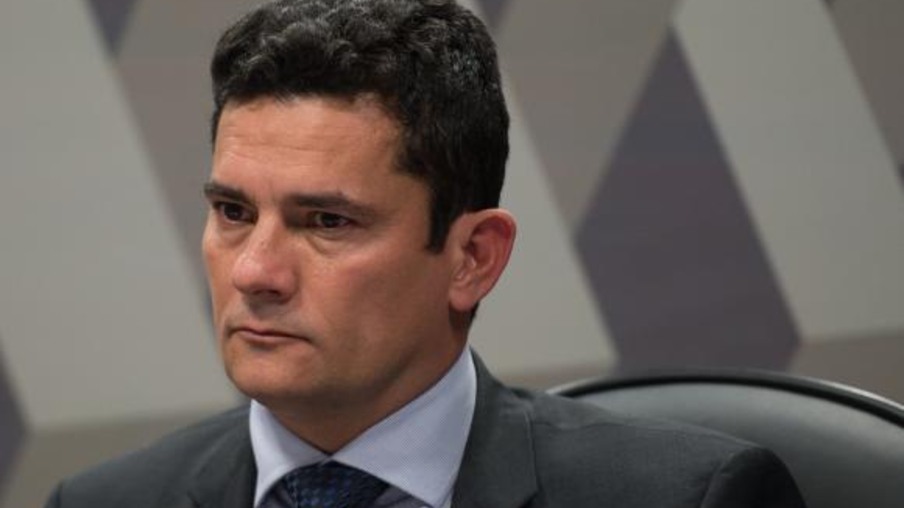 Moro diz que refletirá sobre convite para compor equipe de Bolsonaro