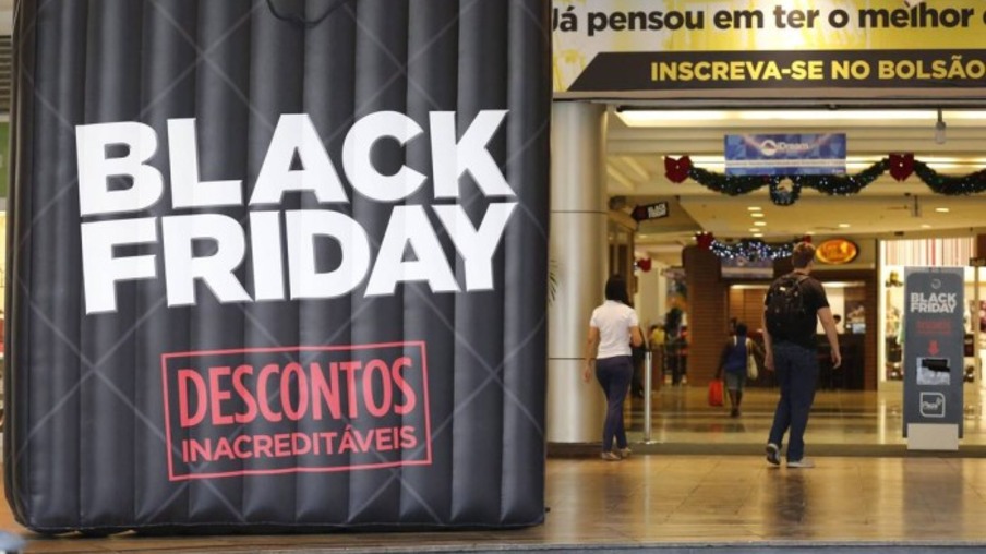 ECONOMIA: Black Friday impulsionou vendas em novembro, diz Serasa