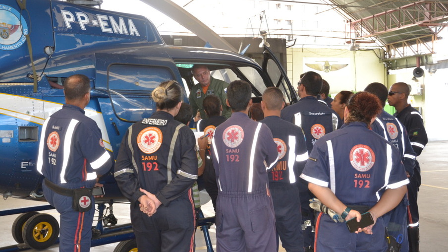 CIDADE: SAMU treina seus profissionais no Grupamento Aero-Móvel da PM