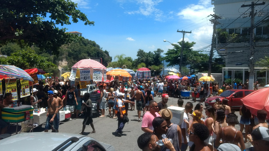 EVENTOS: "Bloco Vou Zuar" leva a galera pra rua nesse domingo em Niterói