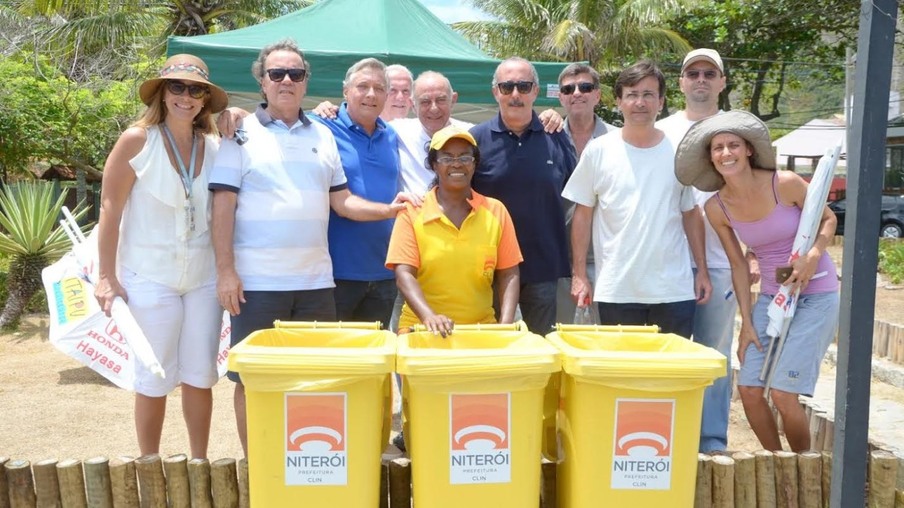 CIDADE: Ação na Praia de Itacoatiara recolhe 720 litros de resíduos
