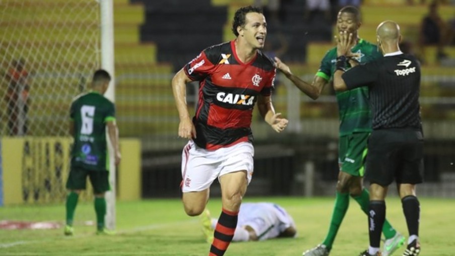 ESPORTES: Flamengo usa time reserva e vence a Portuguesa na estreia da Taça Rio