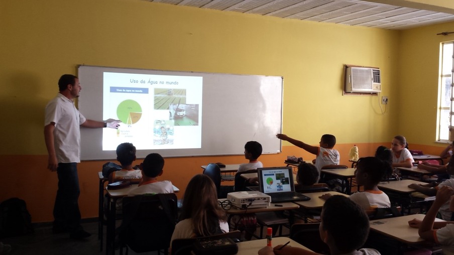 EDUCAÇÃO: Prefeitura de Niterói leva conscientização sobre o uso da água às escolas municipais