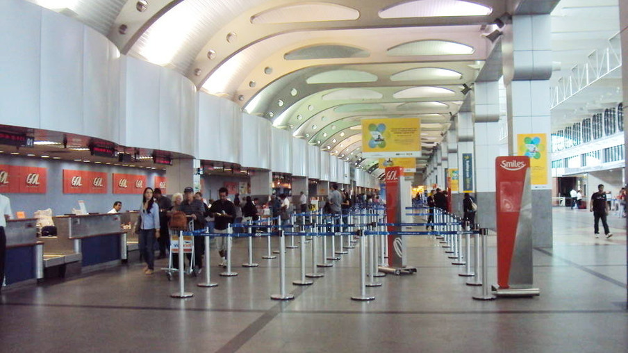 PAÍS: Quatro aeroportos serão leiloados nesta quinta-feira