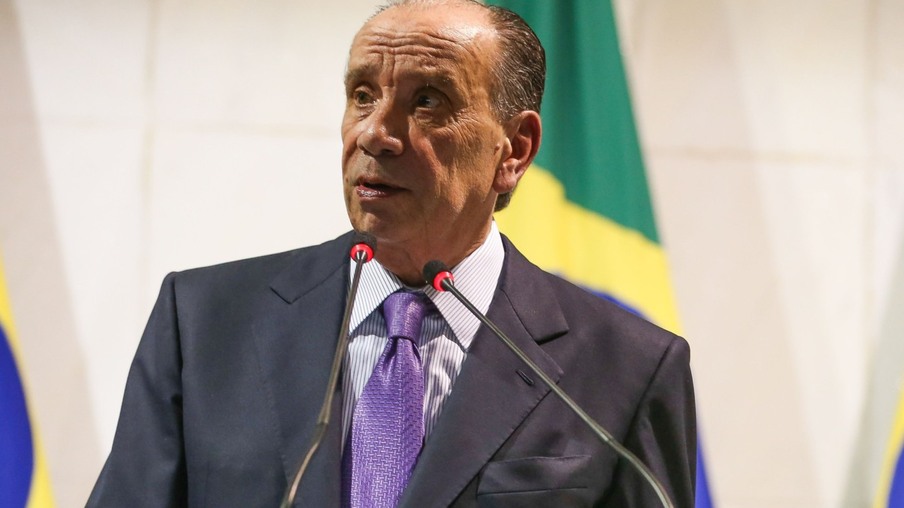 Brasília - Novo ministro das Relações Exteriores, Aloysio Nunes Ferreira, discursa durante solenidade de transmissão de cargo, no Palácio Itamaraty (Valter Campanato/Agência Brasil)