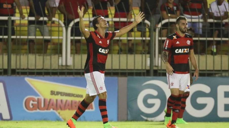 ESPORTES: Com time reserva Flamengo estréia na Taça Rio com goleada de 5 a 1 na Portuguesa