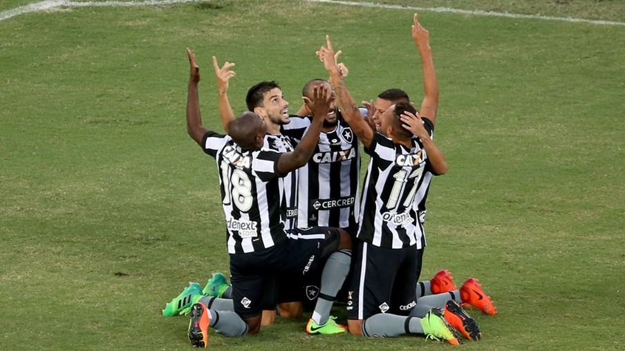 ESPORTES: Botafogo vence Resende em tarde de Sassá, que brilha, e faz até gol de bicicleta