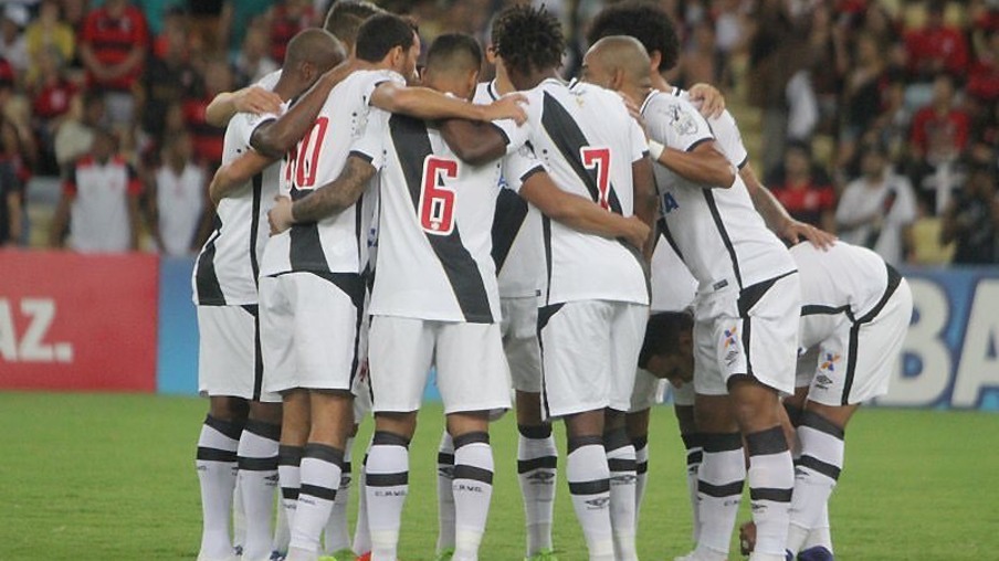 ESPORTES: Vasco e Flamengo ficam no empate e o Cruz-maltino garante vaga na final da Taça Rio