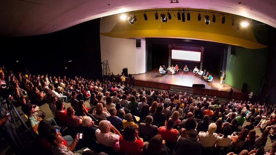 CIDADE: Prefeitura de Niterói cumpre metas e traça plano para 2017