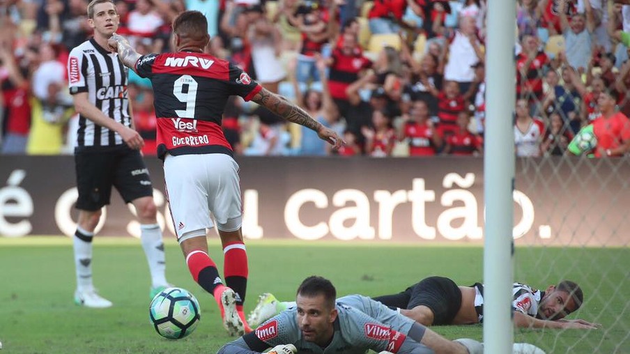 ESPORTES: Após empate na estreia no Campeonato Brasileiro, Flamengo encara o San Lorenzo em jogo decisivo na Libertadores