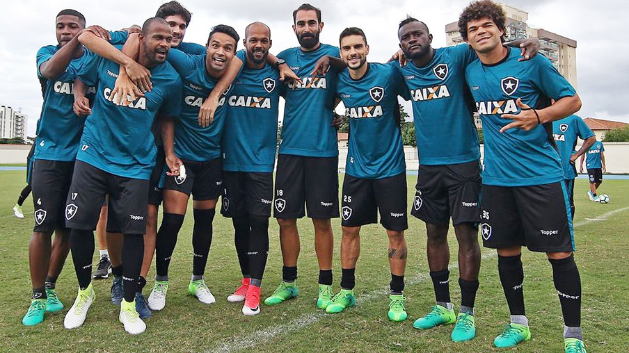 ESPORTES: Botafogo estreia no Campeonato Brasileiro diante do Grêmio em Porto Alegre