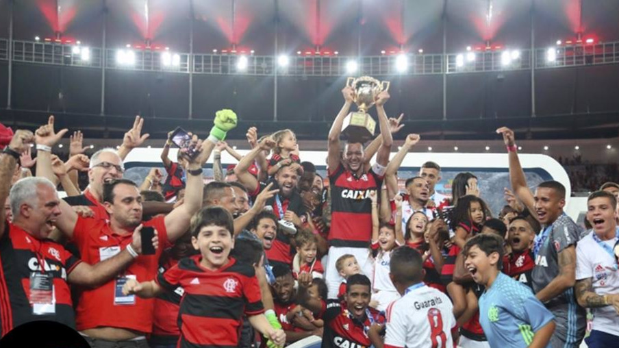 ESPORTES: Flamengo vence Fluminense e conquista o título carioca