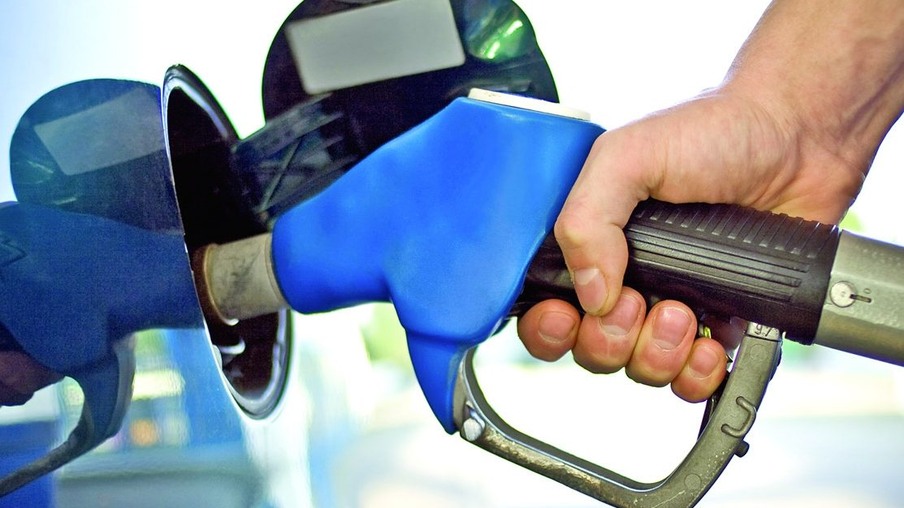 Preços da gasolina, diesel e gás aumentam hoje