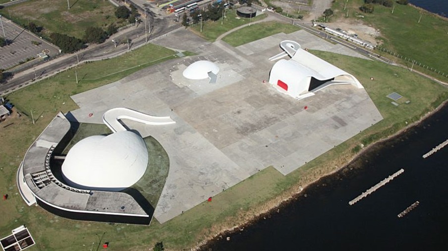 Caminho Niemeyer | Arquivo