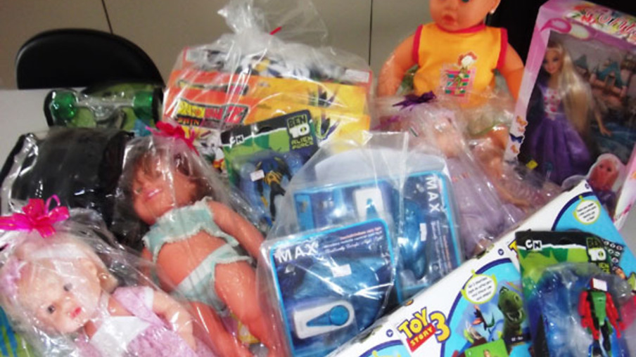 Campanha de doação de brinquedos une Ecoponte e Batalhão da PM de Niterói
