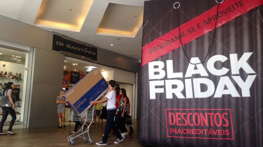 Black Friday aquece ofertas no Plaza Shopping Niterói durante o fim de semana