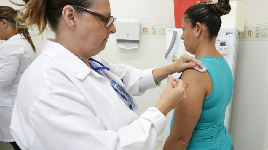 Mais oito pontos de vacina contra febre amarela em Niterói