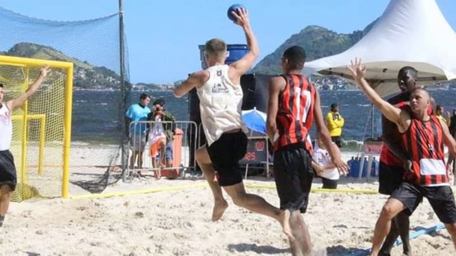 Praia de Icaraí sedia o Campeonato Brasileiro de Handebol de Areia