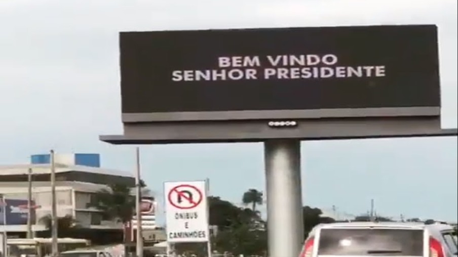 Bolsonaro chega a Brasília para posse presidencial