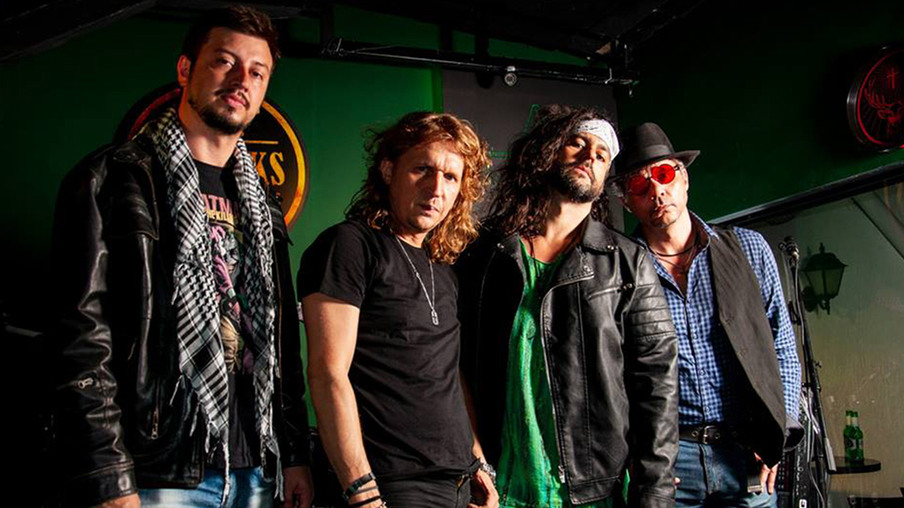 Guns N' Roses e Bon Jovi ganham tributo em Niterói