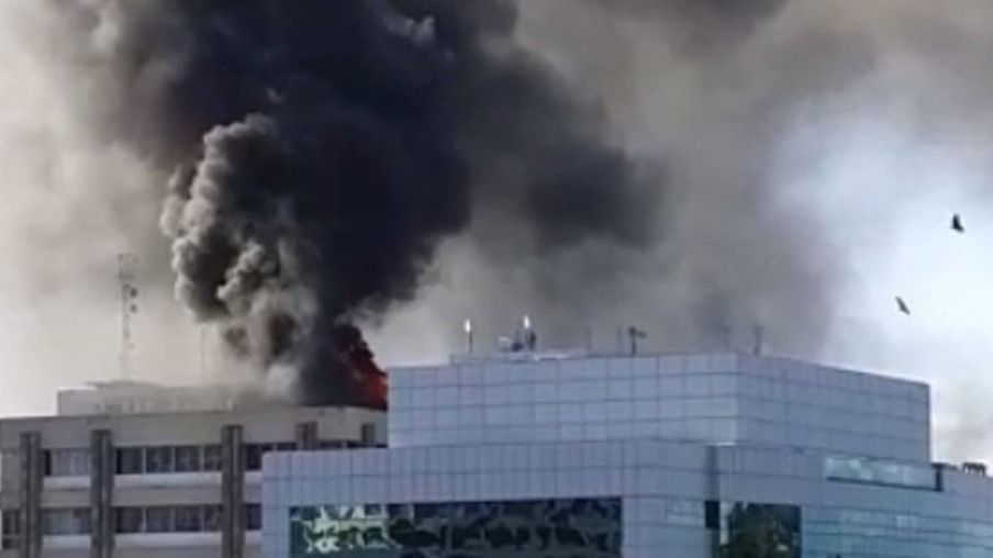 Incêndio atinge o prédio da Prefeitura de Niterói