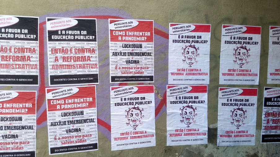 Niterói amanhece com cartazes colados em postes, paredes e fachadas