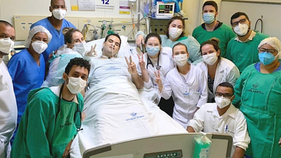 Hospital de Niterói compartilha história de superação da Covid-19 