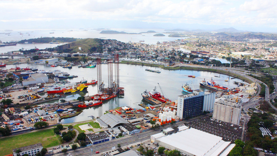 Atividade portuária lidera a movimentação econômica em Niterói