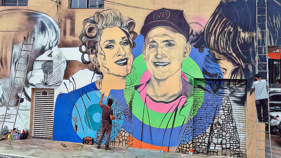 Paulo Gustavo é homenageado com mural de grafite em São Paulo