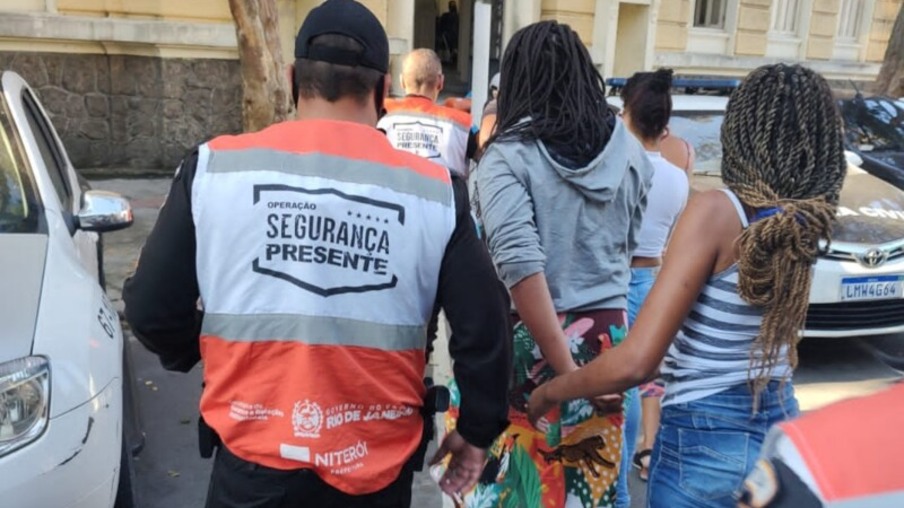Niterói Presente prende grupo que furtava lojas em Icaraí