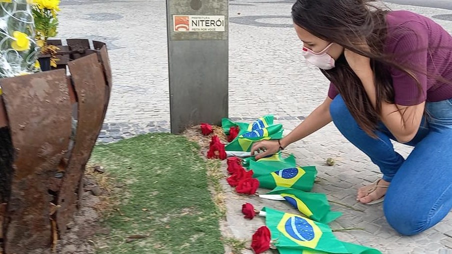 ONG Rio de Paz faz ato em Niterói em memória da juíza Patrícia Acioli, assassinada há dez anos