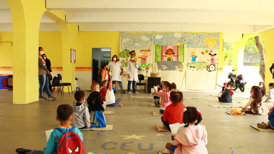 Rede Municipal de Niterói já tem 56 escolas abertas para o ensino presencial