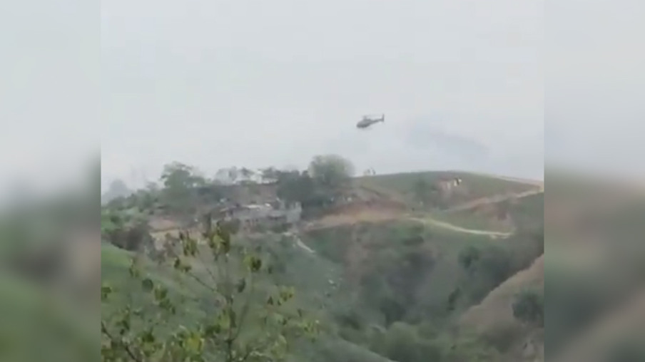 Sequestro helicóptero: Vídeo mostra dupla saindo da aeronave em Niterói