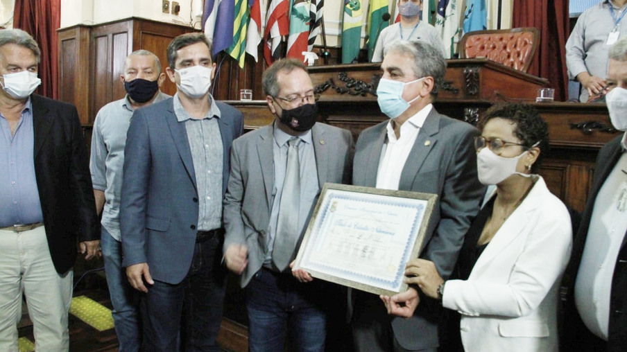 André Ceciliano recebe o título de Cidadão Niteroiense