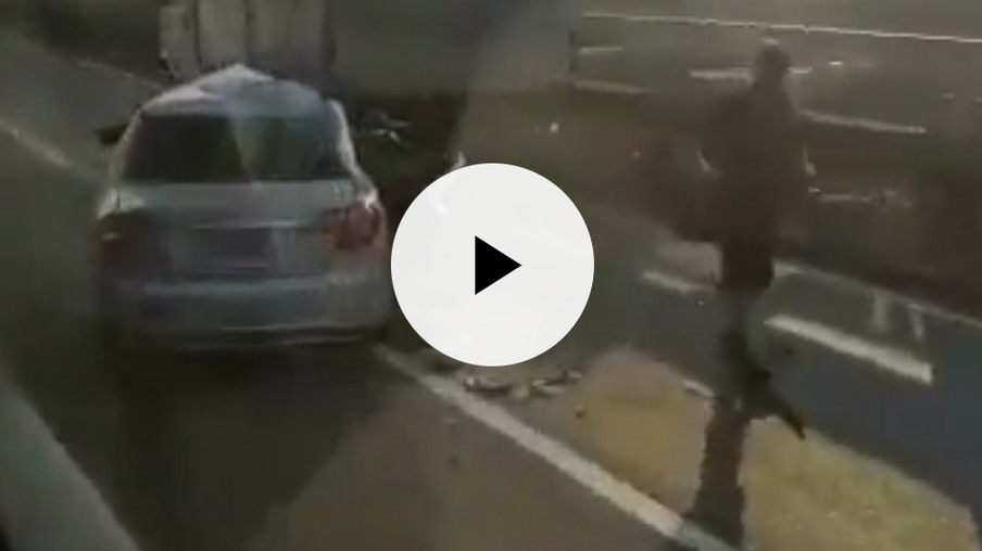 Vídeo mostra o acidente na Ponte Rio-Niterói nesta terça; assista