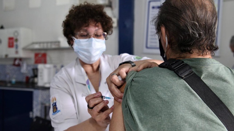 Covid-19: Confira o calendário atualizado de vacinação de Niterói