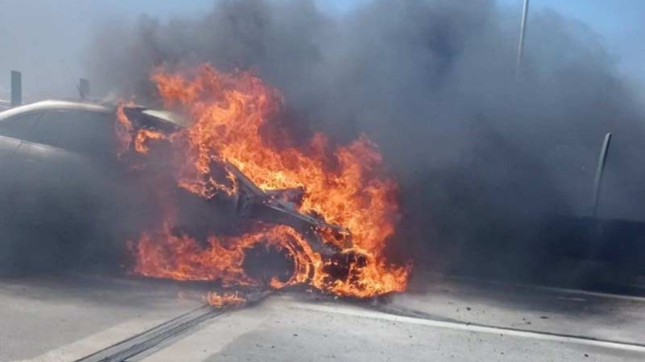 Incêndio na Ponte Rio-Niterói complicou o trânsito nesta sexta