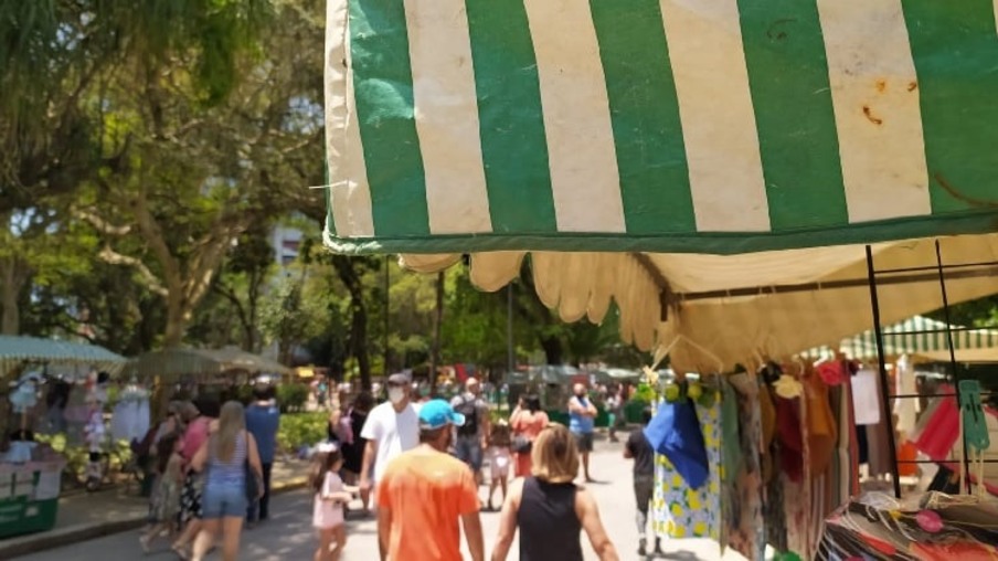 Número de artesãos atuando nas feiras de Niterói cresce 50%