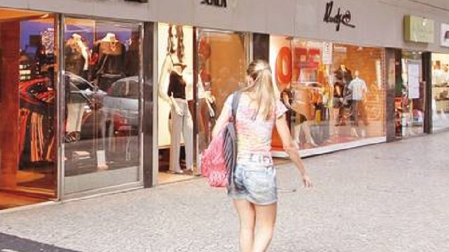 Comércio de Niterói prevê crescimento de 10% nas vendas de Natal